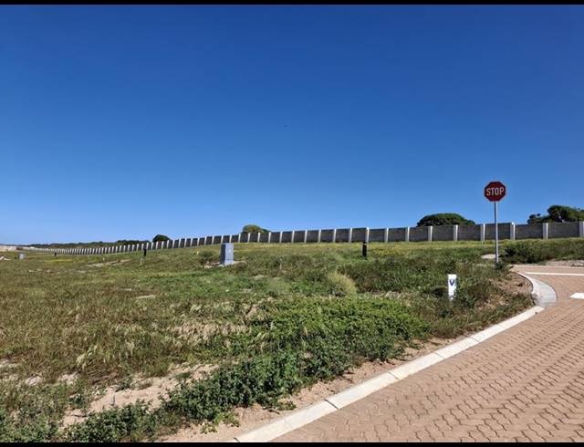 2 BEDROOM HOUSE FOR SALE IN STILBAAI-WES